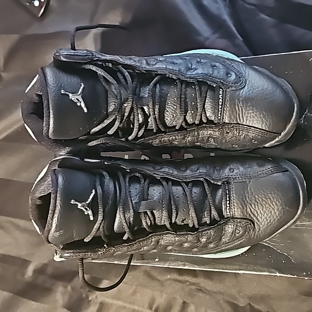 Jordan 13 size 9 men